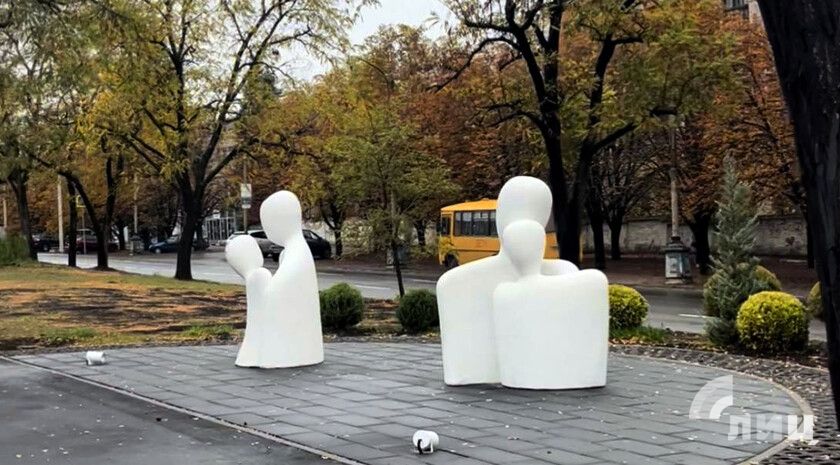 ��������� ������������ 27 ������� � ��� �� 15 �������� �����, ������� �����