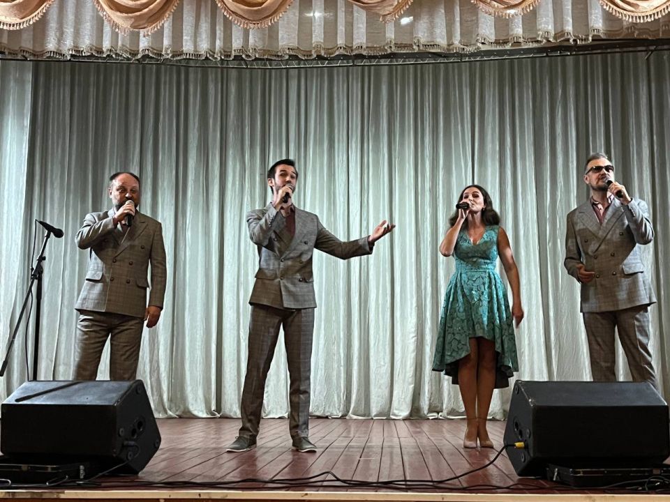 Программа «Летучий корабль – курс на радость!» подарила детям Зоринска незабываемое путешествие по сказочной стране!