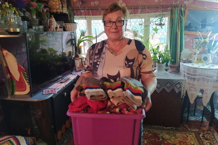 «Это – наш вклад в общее дело, в будущую Победу»: Жители ЛНР собрали и передали бойцам на передовую гуманитарную помощь