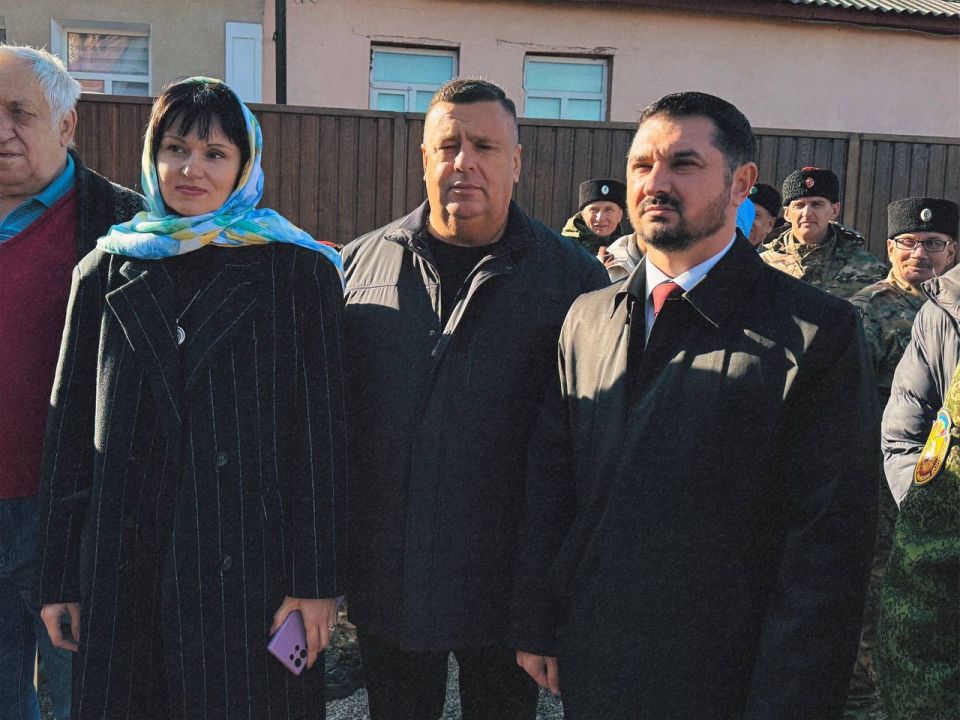 С МОЛИТВОЙ В СЕРДЦЕ — КРЕСТНЫЙ ХОД В ДЕНЬ КАЗАНСКОЙ ИКОНЫ БОЖИЕЙ МАТЕРИ