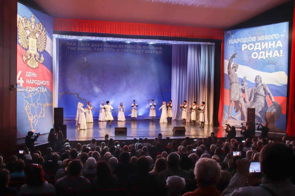 #.   ,    ,     ,     ,   , ,    ...