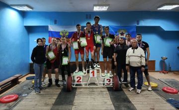 Андрей Губарев: В Луганске состоялся городской чемпионат по тяжелой атлетике