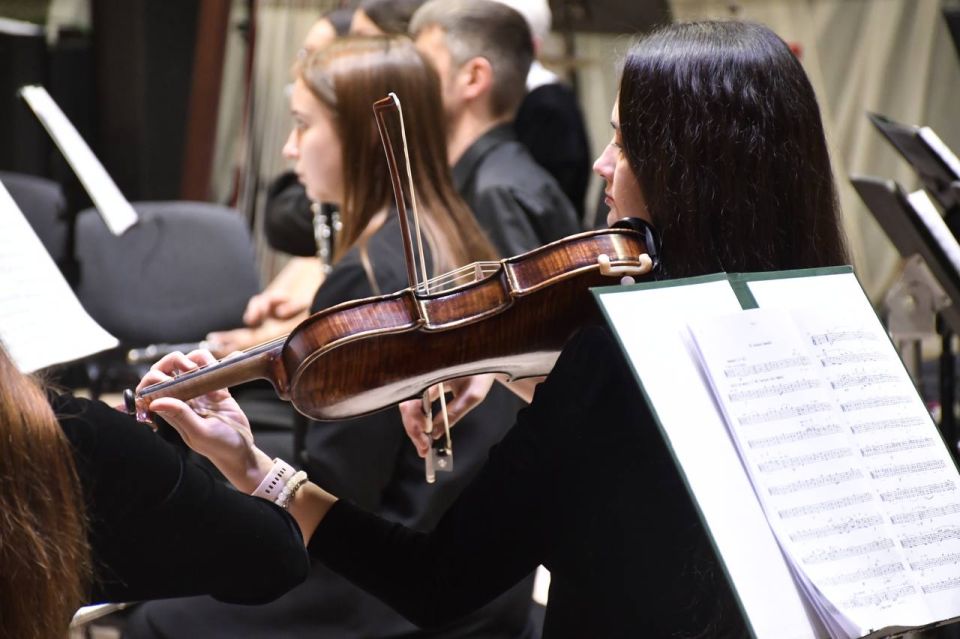 В Луганской филармонии прошел концерт «Вечер французской музыки»