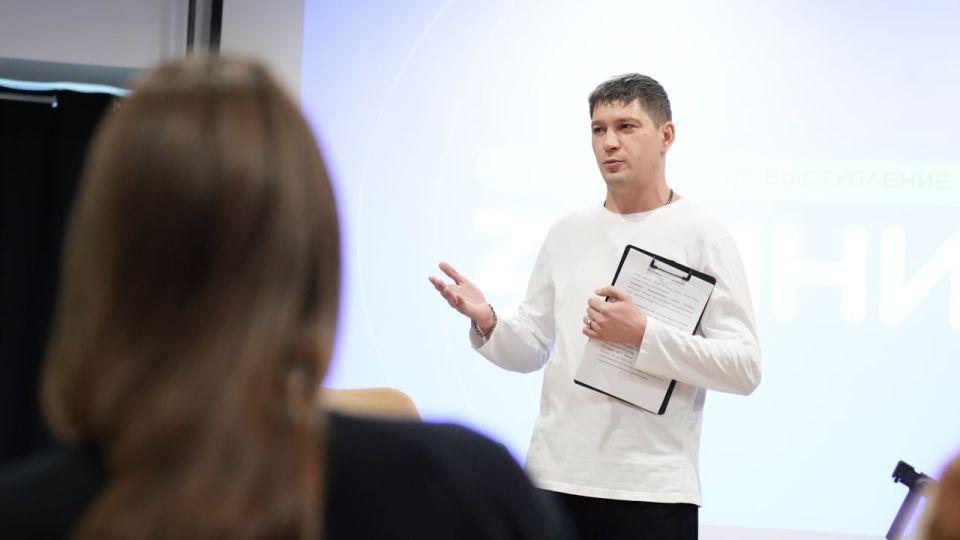   .                 ӻ     Ȼ