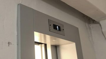 Минстрой ЛНР отчитался за сотни новых лифтов в многоквартирных домах