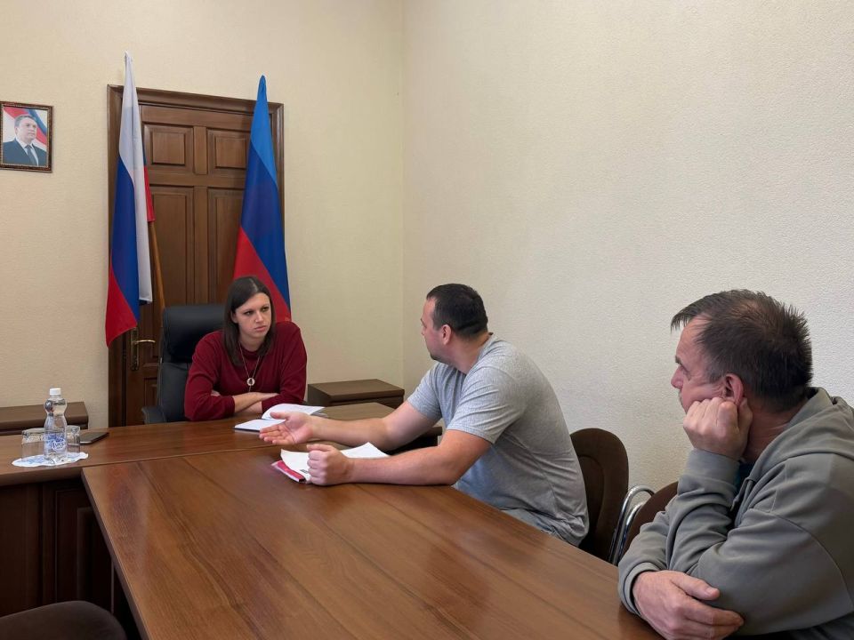 Заместитель Главы администрации Алёна Еськова провела личный прием граждан