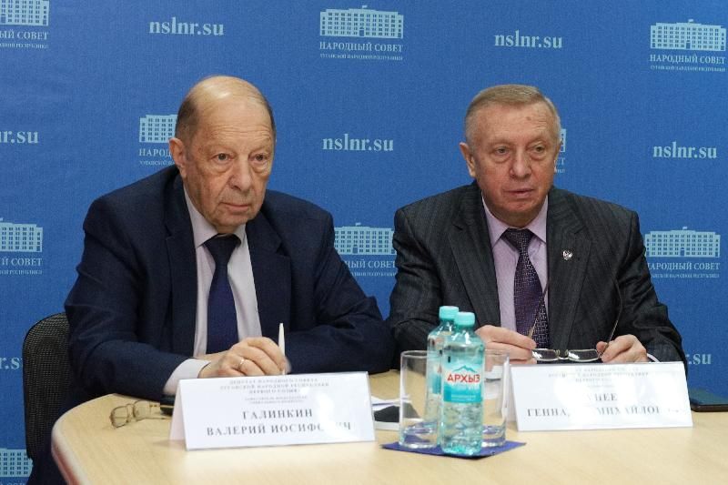 Валерий Галинкин и Геннадий Бунеев приняли участие в межрегиональном круглом столе «Здоровьесбережение населения с использованием концепции модификации рисков в разрезе питания и курения»