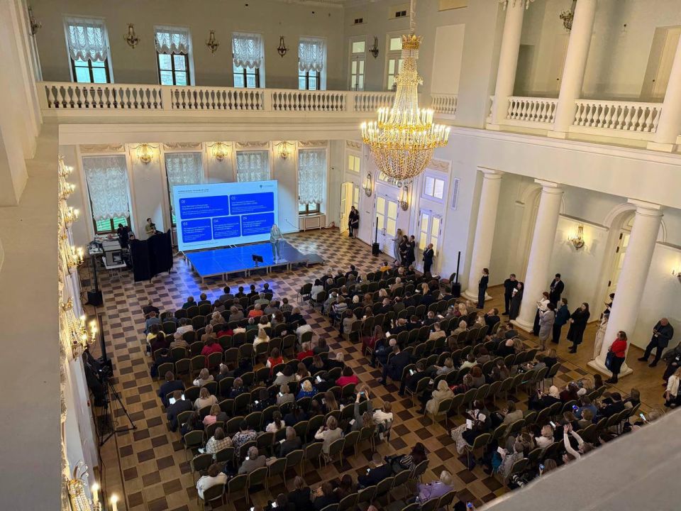 Луганская библиотека им. Горького на главном библиотечном форуме России