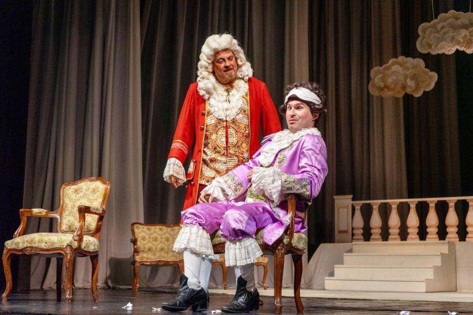 Сказки для взрослых и детей, комедии, драмы и концерты: Афиша мероприятий в Луганске с 24 по 30 ноября 2025