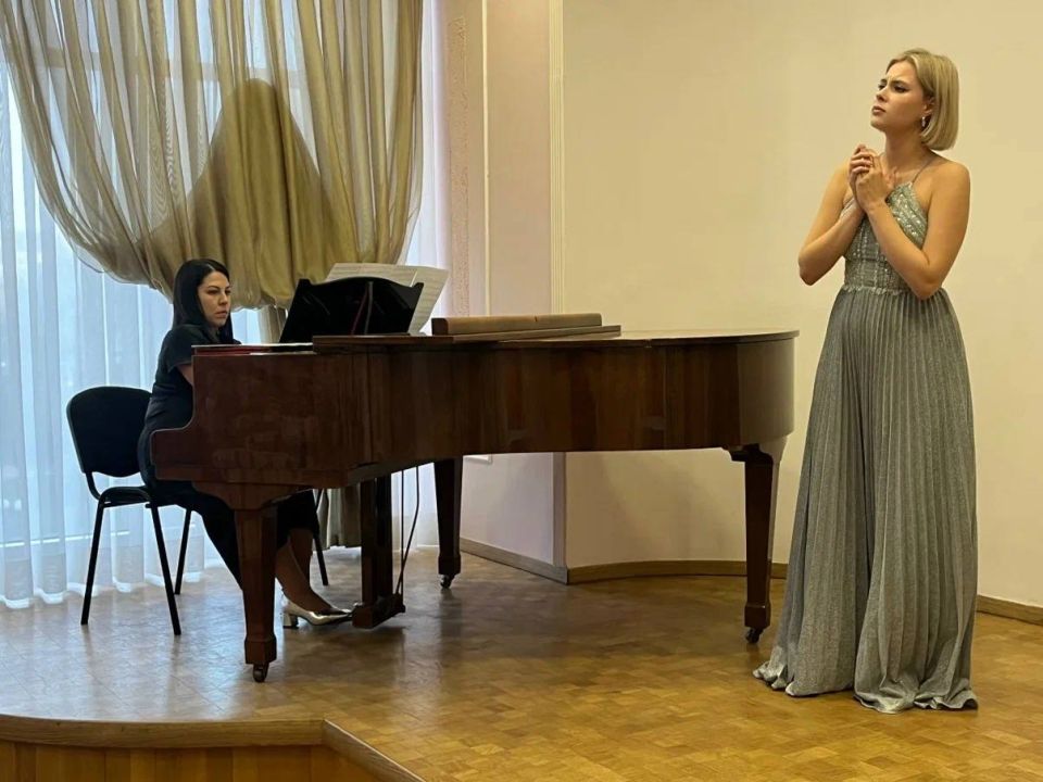 Просветительский концерт «Зачем музыкантам рояль» состоялся в Луганской академической филармонии