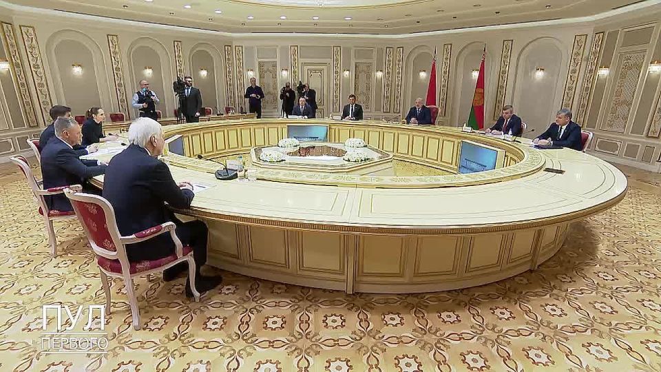 Лукашенко: война на Украине может скоро закончиться