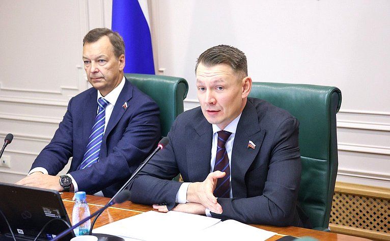 А. Двойных: Предлагаем МЧС России ускорить выпуск свода правил по пожарной безопасности многоэтажных деревянных домов