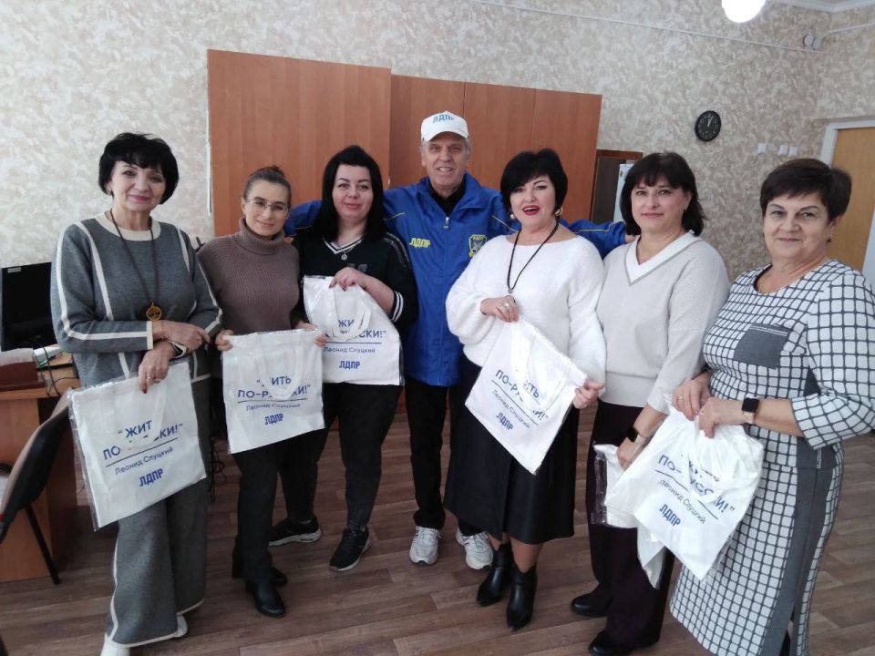 ТРУД БУХГАЛТЕРОВ - ОСНОВА УСПЕХА ОРГАНИЗАЦИЙ