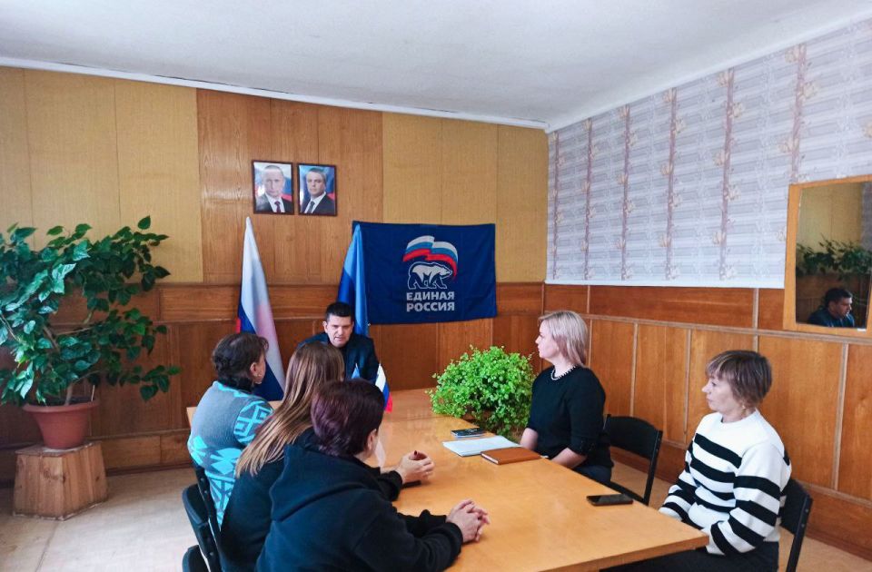 Депутат Народного Совета провёл приём граждан в селе Лиман