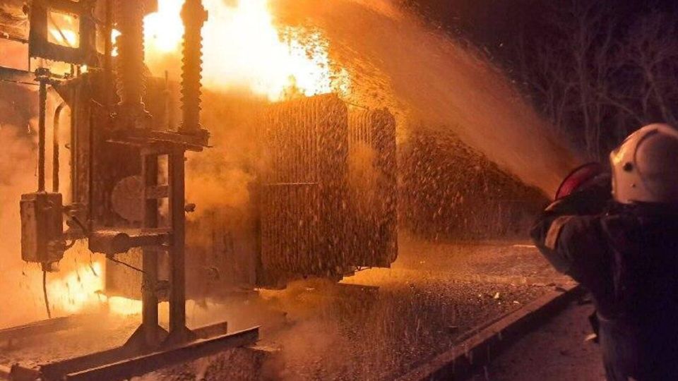 Массированный удар ВСУ по энергообъектам ЛНР оставил без света десятки тысяч абонентов