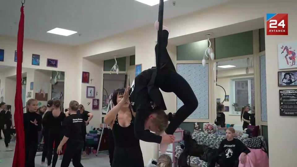 Воздушная гимнастика – зрелищный, но сложный спорт