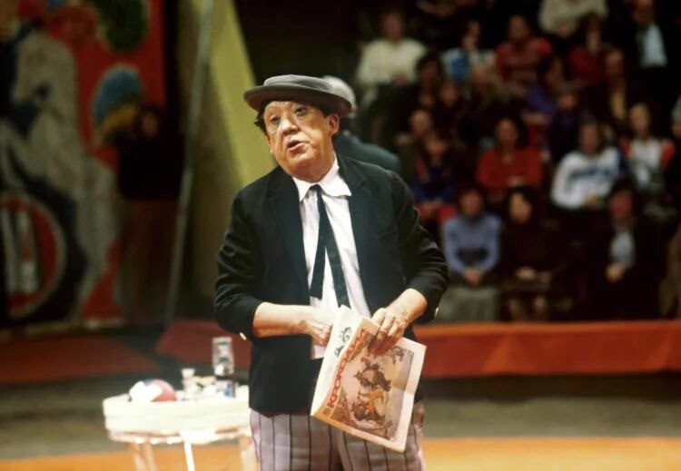 Дата в истории Луганска. Юрий Никулин на открытии Луганского цирка