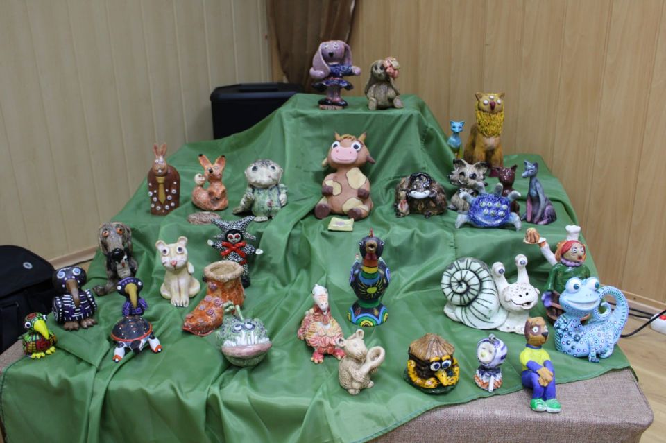 Персональная выставка «Арт-лаборатория: от истоков – к новым формам»