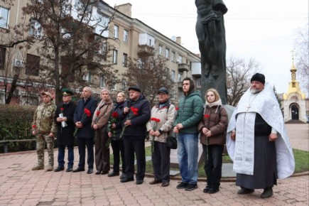 Память ликвидаторов катастрофы на ЧАЭС почтили в столице Республики