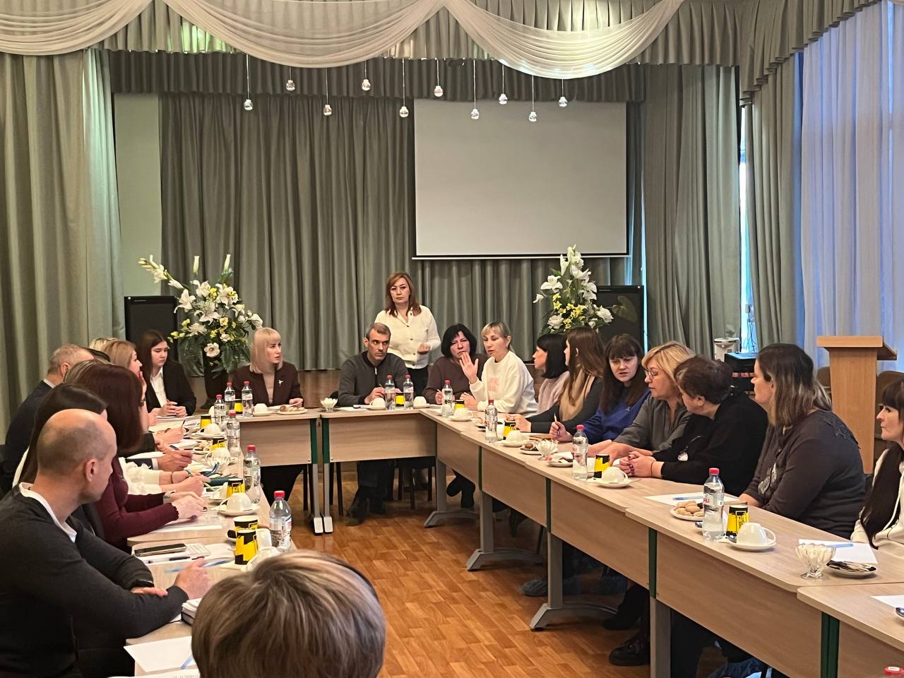 28.11.2025 Минюст ЛНР принял участие в мероприятии, организованном Уполномоченным по правам ребенка в Луганской Народной Республике Швенк И.В. на базе ГБОУ ЛНР «Луганская специальная (коррекционная) школа-интернат» для...