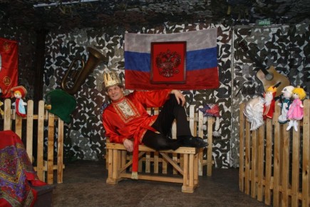 Луганский академический музыкально-драматический театр им. М. Голубовича принимает участие в поддержке военнослужащих