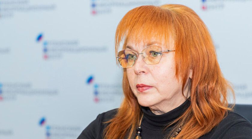 Жители ЛНР написали около 160 икон в рамках гранта ПФКИ в этом году