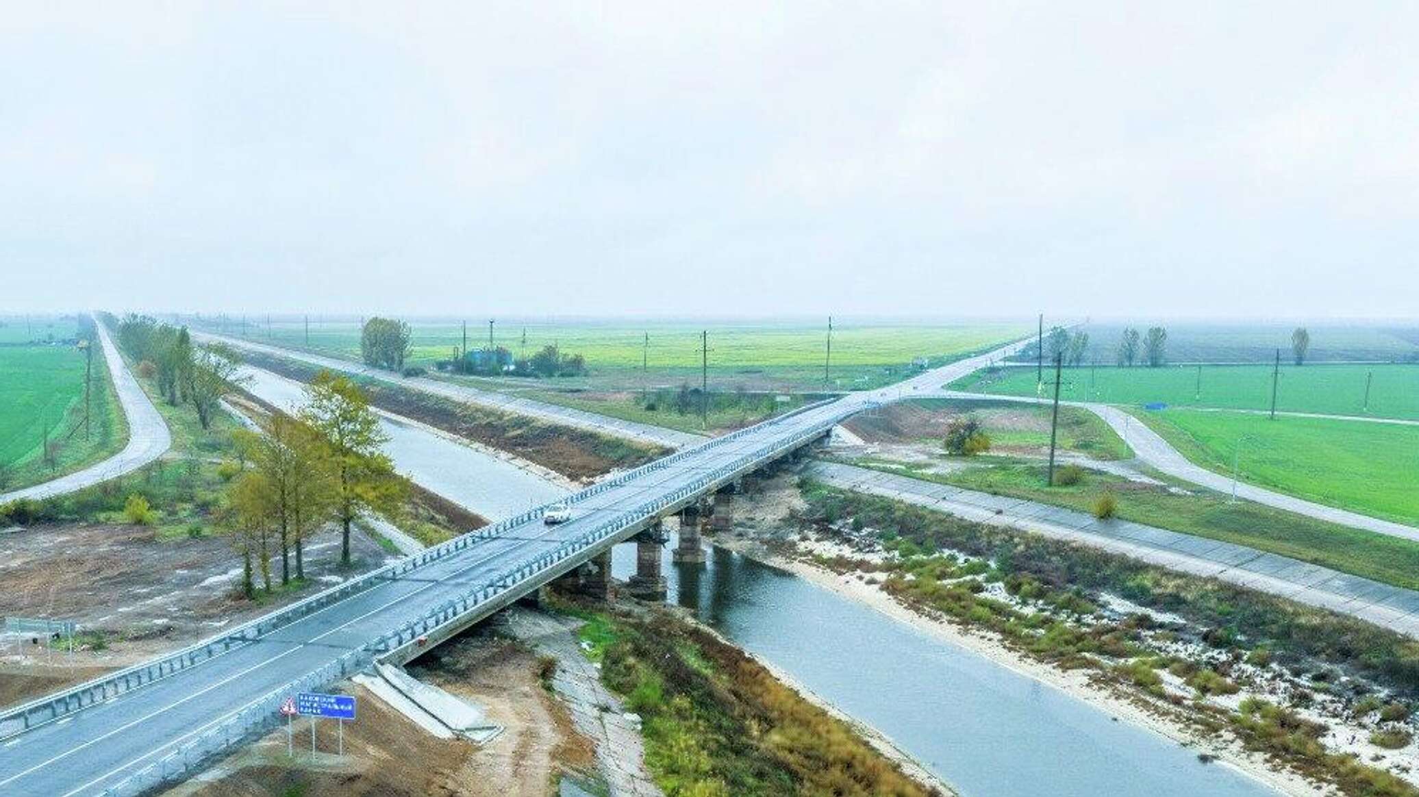 В новых регионах восстановили 69 дорожных мостов и путепроводов