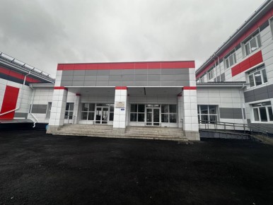 Константин Бутримов: На страже будущего: контроль за ремонтом школ в Антраците