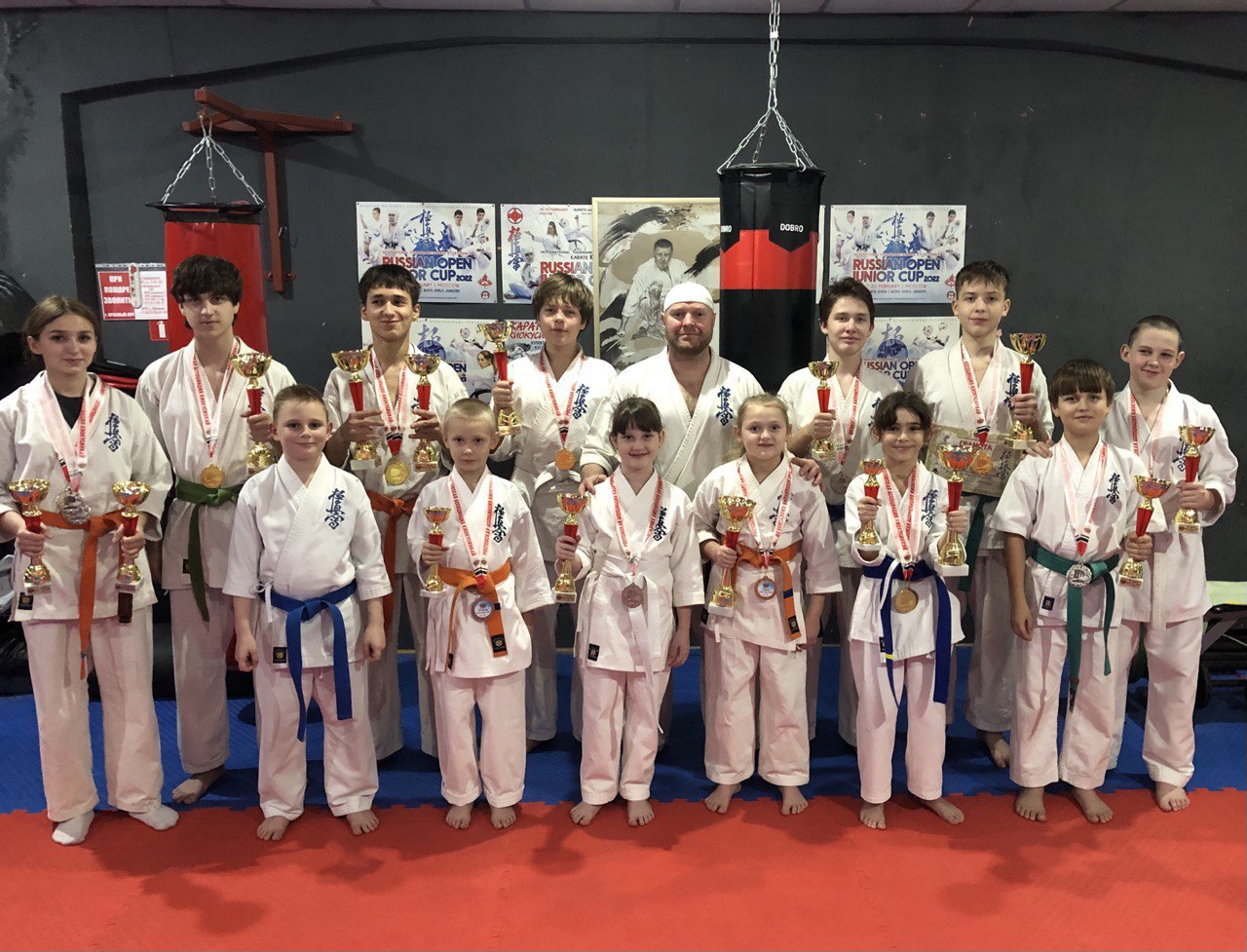 Каратисты из Красного Луча – призеры межрегионального турнира