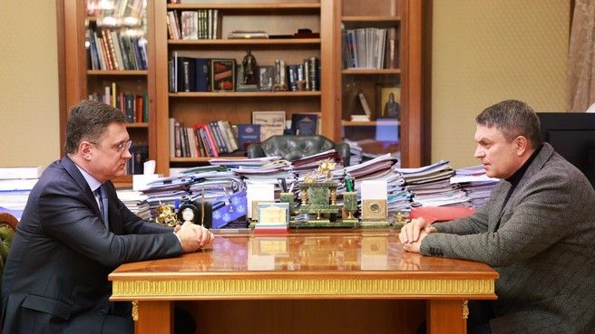 Александр Новак встретился с главой Луганской Народной Республики Леонидом Пасечником