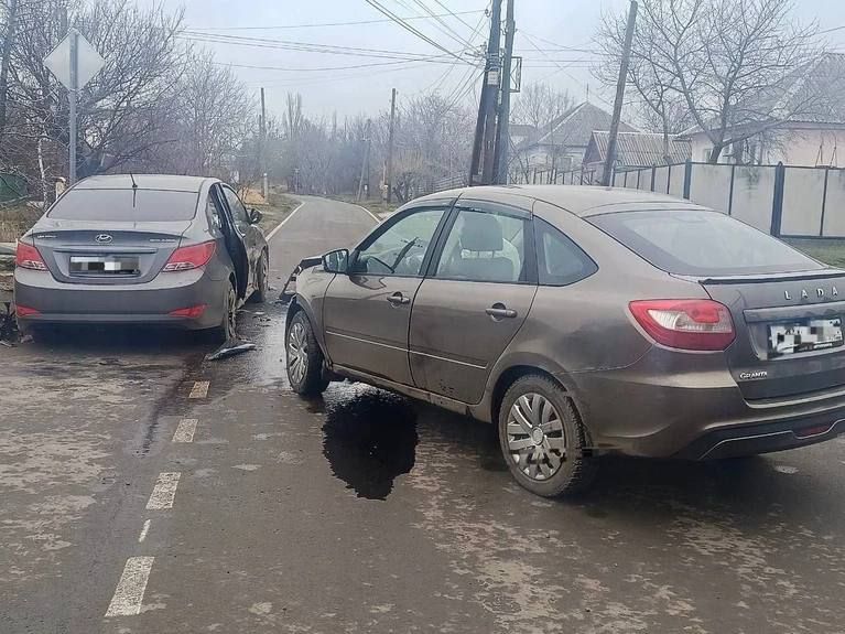 В Луганске полиция разбирается в ДТП, в котором пострадали двое детей