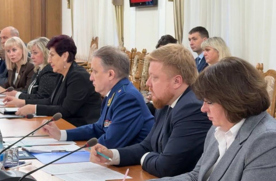 К проекту семейных кураторов, который запустили в Луганске, намерен присоединиться бизнес