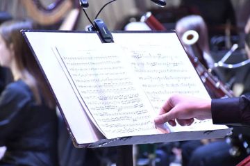 В зале Луганской академической филармонии прошел изысканный «Вечер бельканто», перенесший слушателей в Италию эпохи расцвета вокального искусства