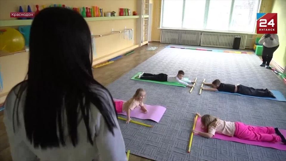 ����� 100 ������� ���������� ������ ������������ � ��������������� ������ ��������� ���������