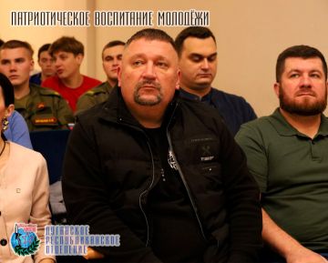 2 декабря руководитель Луганского республиканского отделения Всероссийской общественной организации ветеранов «БОЕВОЕ БРАТСТВО» Юрий Резанов совместно с заместителями и членами Совета организации посетили церемонию...