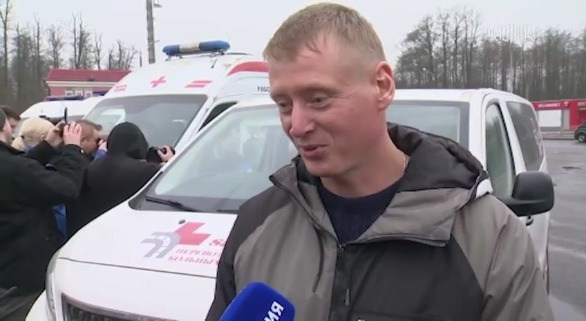 На белорусско-украинской границе состоялся обмен мирными жителями, пожелавшими воссоединиться со своими семьями