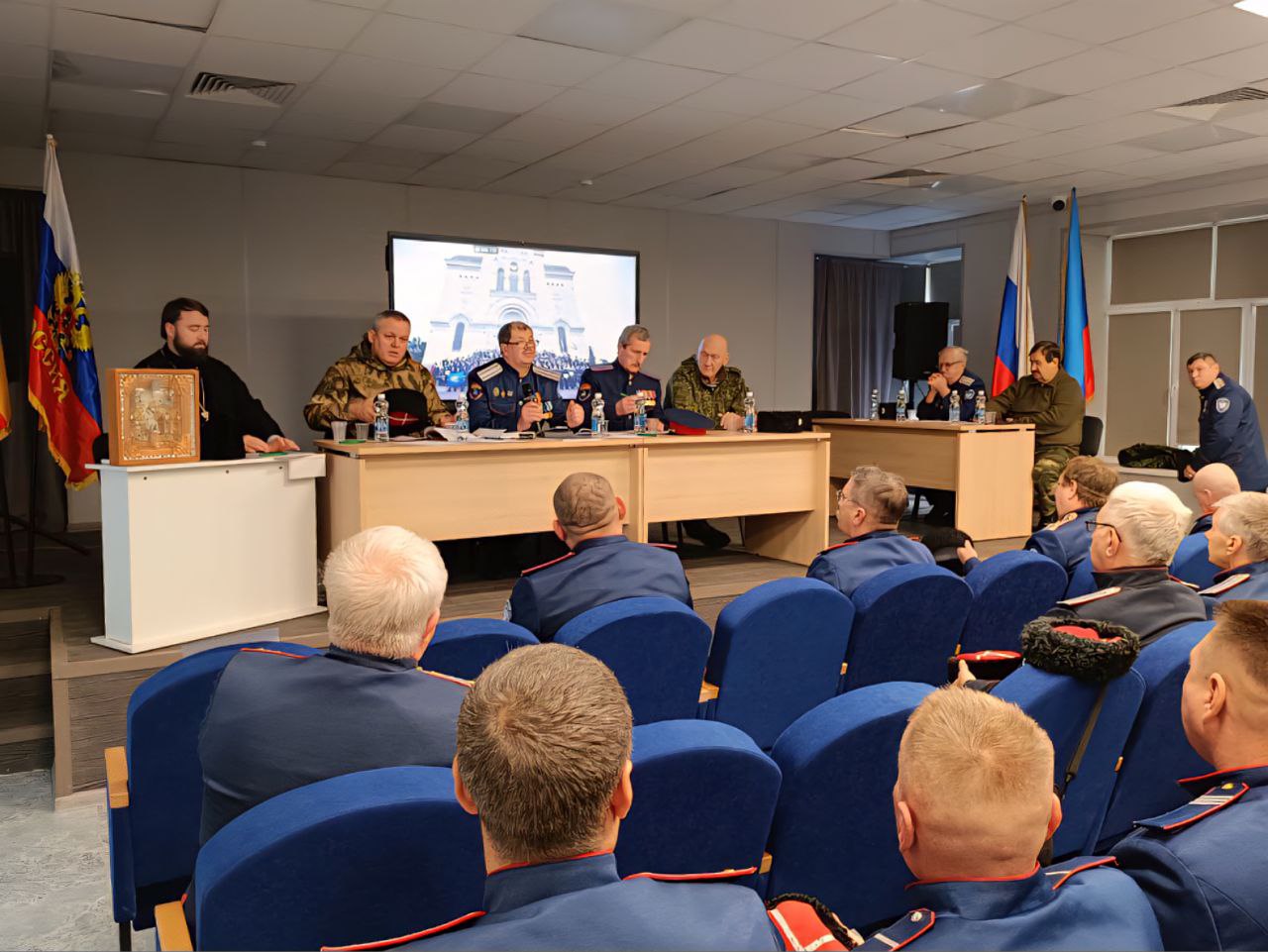 Прошел отчетный круг Луганского юрта