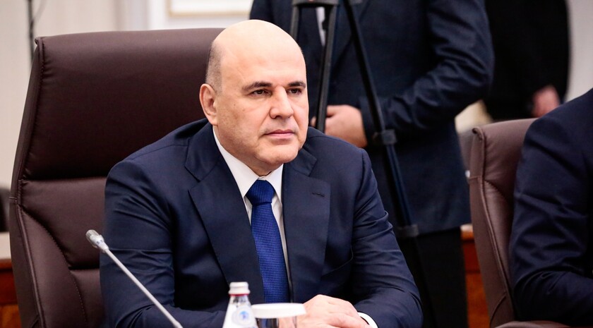 Мишустин исполнит новогоднюю мечту девочки из Луганска