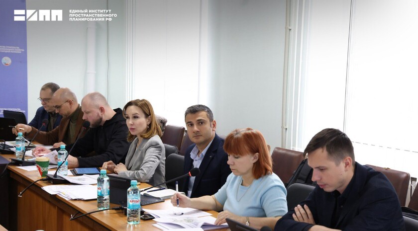 ЕИПП предложил возродить теплицы и рыбхозы в Станично-Луганском округе