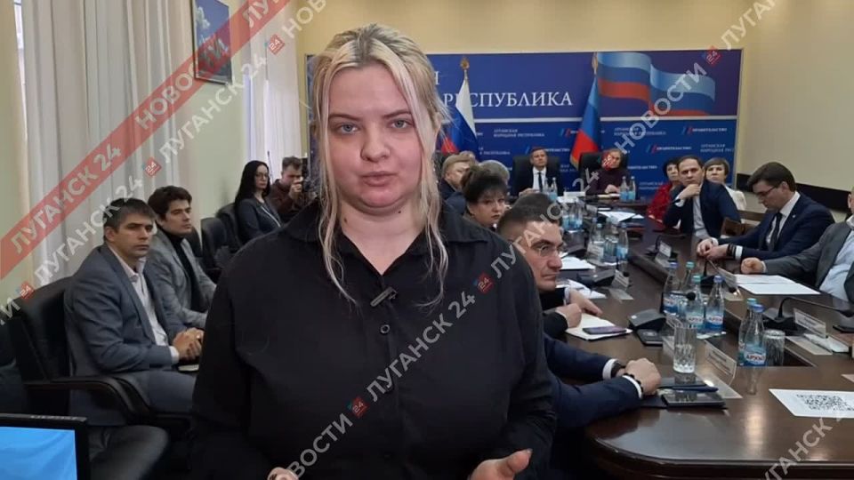 В Доме Правительства организован просмотр Прямой Линии с Президентом России