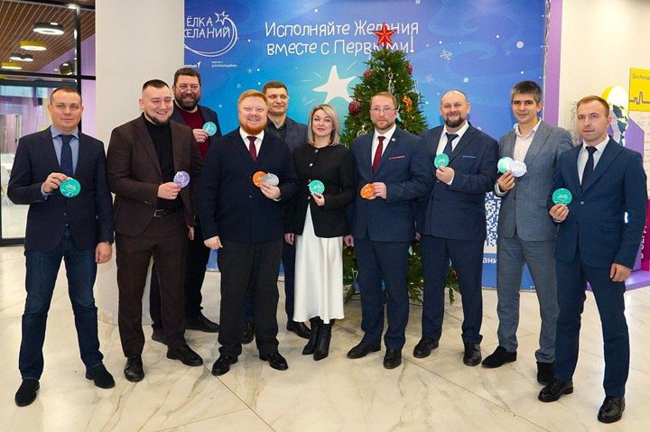 Зампред правительства ЛНР исполнит мечты детей из Лутугино и Троицкого района