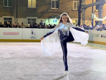 В Луганске работает каток «Лед чудес»