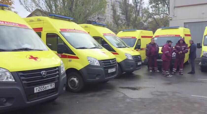 ЛНР в 2025 году получила десять реанимобилей и бронированные автомобили скорой помощи