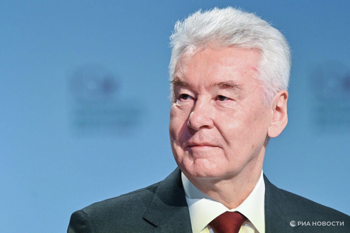 Собянин исполнит желания детей в рамках "Елки желаний"