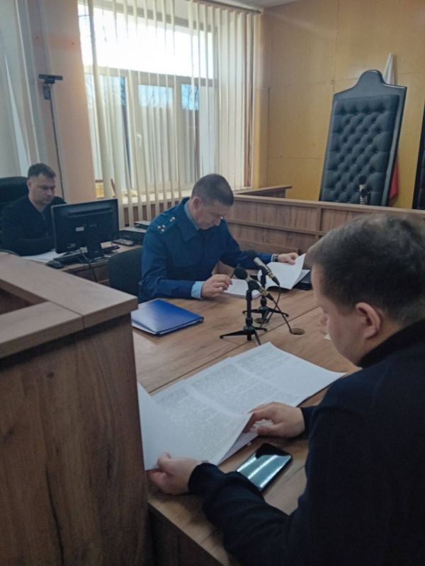 В Луганске супруги осуждены за дачу взятки