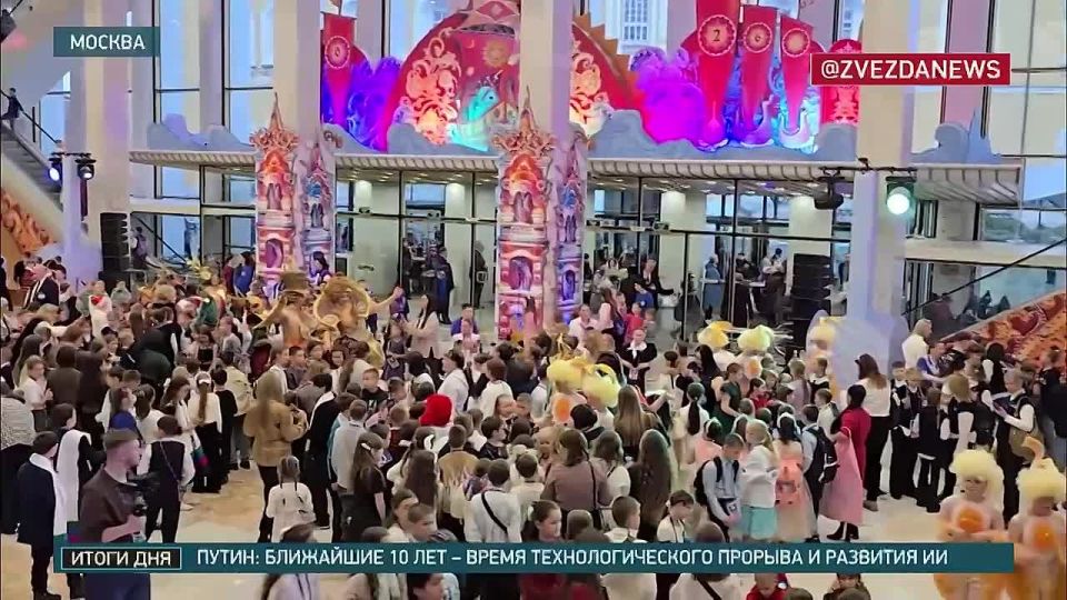 Гости Кремлевской елки – дети со всей страны, в том числе и из ЛНР