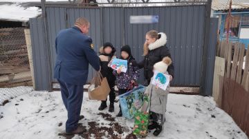 ��������� �� � 4 ������������� ����� �������� ������� ����� � ������ ����� ����� �������