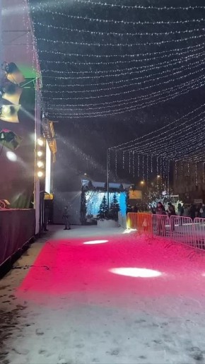 В Луганске продолжаются праздничные концерты