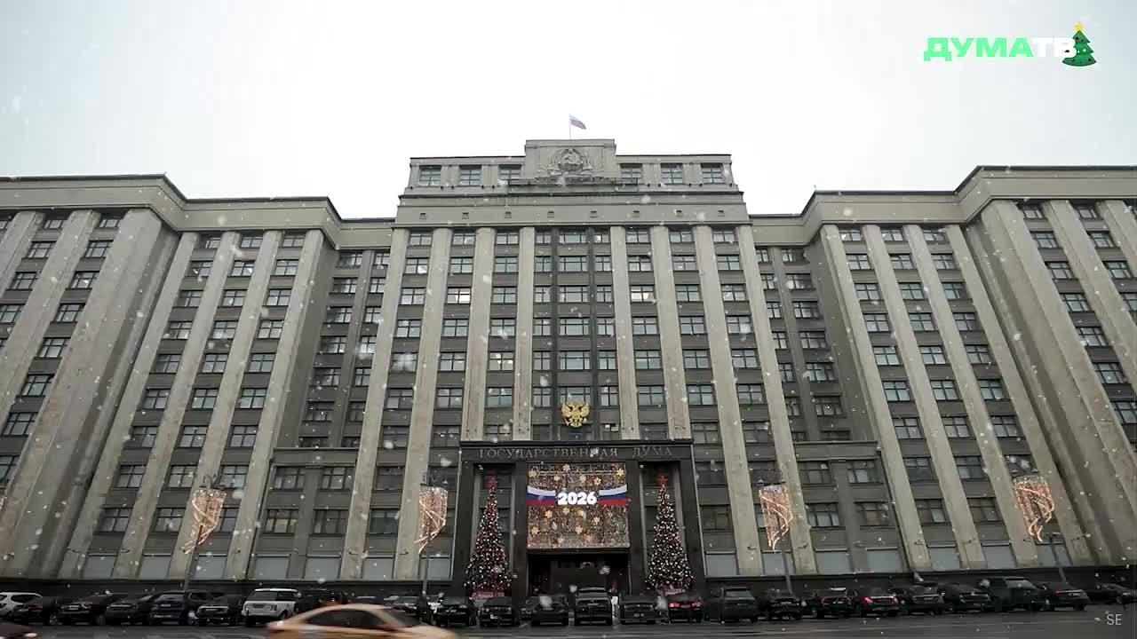 Новый год — это праздник, полный традиций, семейных обычаев и, конечно, подарков