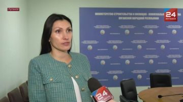 Жители дома №4 в Луганском квартале Норинского уже месяц живут как в большом аквариуме